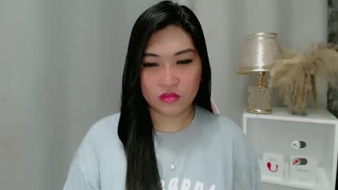 CLAIRE online show from March 24, 4:51 am