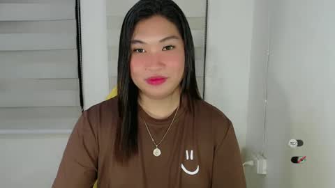 CLAIRE online show from March 10, 5:50 pm