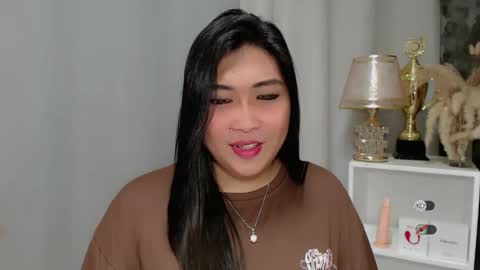 CLAIRE online show from April 6, 4:46 am