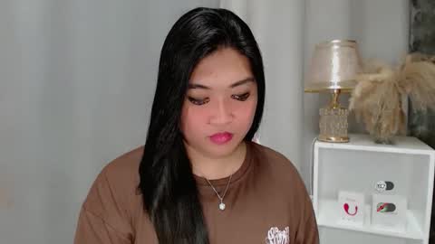 CLAIRE online show from March 26, 5:20 am