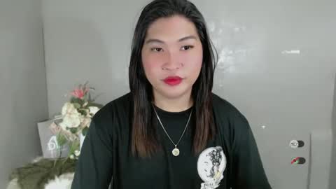 CLAIRE online show from February 6, 8:29 am