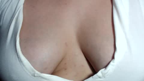 CLARA AT YOUR SERVICE online show from February 13, 6:09 am