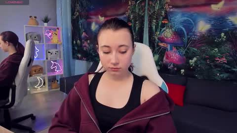 Snapshot of clarabenson chatting on September 23, 6:50 pm clarabenson online show from September 23, 6:50 pm