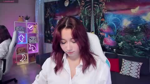 Snapshot of clarabenson chatting on September 19, 7:13 pm clarabenson online show from September 19, 7:13 pm