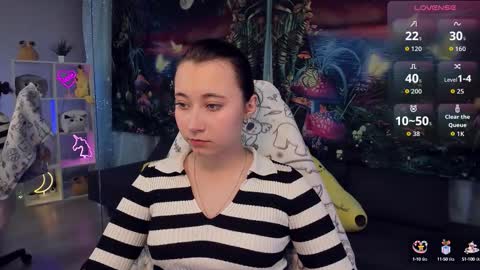 Snapshot of clarabenson chatting on October 3, 6:24 pm clarabenson online show from October 3, 6:24 pm