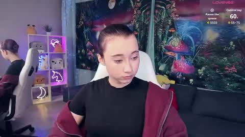 Snapshot of clarabenson chatting on September 12, 8:27 pm clarabenson online show from September 12, 8:27 pm