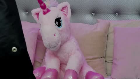Snapshot of clarahazell chatting on December 30, 2:53 am ClaraHazel online show from December 30, 2:53 am