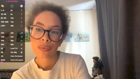 Selena online show from March 8, 8:18 am