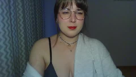 Clara online show from May 11, 5:43 pm