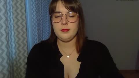 Clara online show from May 20, 5:32 pm