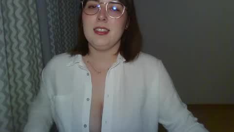 Clara online show from April 15, 5:24 pm