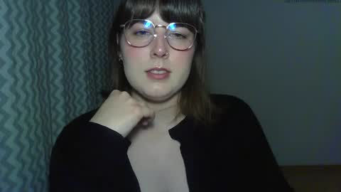 Clara online show from May 7, 6:44 pm