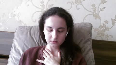 Clara online show from June 11, 8:55 am