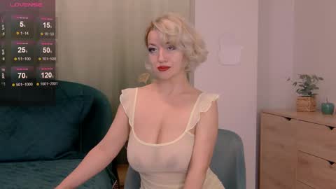 Classy Tinna online show from December 11, 6:58 am