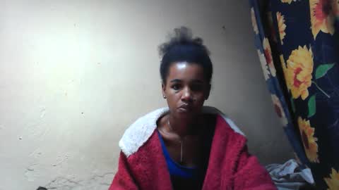 Snapshot of claudiannah chatting on September 22, 5:28 am claudianne online show from September 22, 5:28 am
