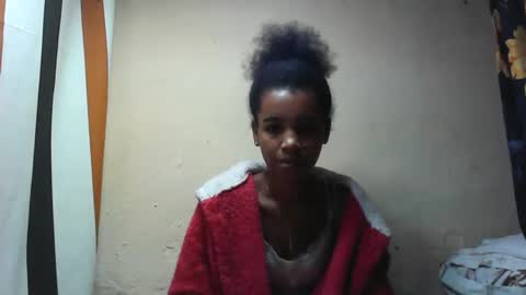 Snapshot of claudiannah chatting on September 19, 4:44 am claudianne online show from September 19, 4:44 am