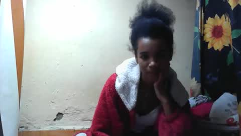 Snapshot of claudiannah chatting on September 13, 6:05 pm claudianne online show from September 13, 6:05 pm