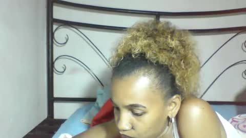 claudianne online show from May 5, 9:51 pm