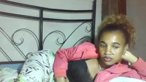claudianne online show from May 16, 3:33 pm