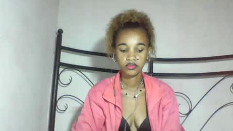 claudianne online show from May 20, 3:14 am