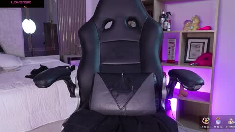 Cleo Adams online show from March 21, 8:19 am