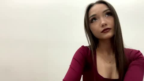 Viki online show from April 29, 5:30 pm