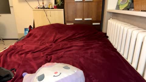 Jenny online show from November 5, 7:30 pm