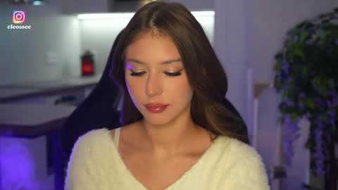 Cleo online show from February 19, 7:08 am