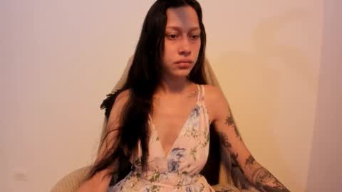 Snapshot of cleosexxx chatting on September 15, 11:18 am cleo y maikol online show from September 15, 11:18 am
