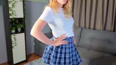 Alexandra online show from October 20, 2:31 pm