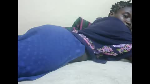 Snapshot of clity_creamer chatting on September 12, 10:50 pm clity_creamer online show from September 12, 10:50 pm