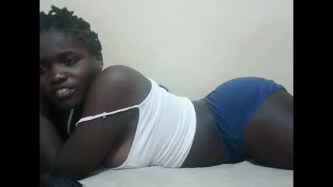 Snapshot of clity_creamer chatting on September 14, 7:06 am clity_creamer online show from September 14, 7:06 am