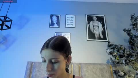 cloedurant online show from March 25, 12:41 pm