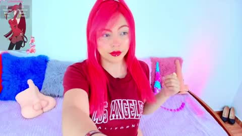 cloee lovee online show from April 2, 6:16 pm