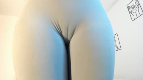 cloe online show from December 30, 2:40 pm