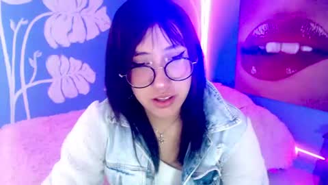 Elizabeth online show from June 18, 11:15 am