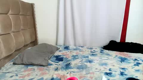 clover online show from January 14, 9:25 am