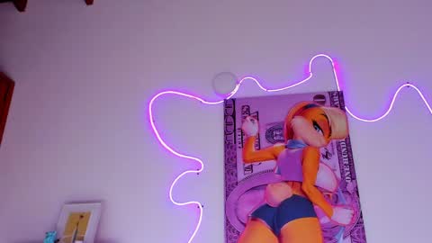 cmila0713 online show from May 12, 12:52 am