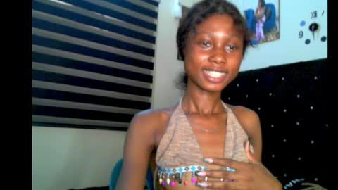 coco_petitqueen online show from January 19, 7:46 am