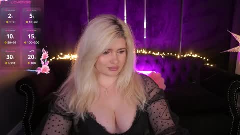 onlyfans amyleyy online show from May 13, 7:14 am