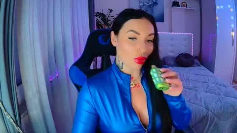 Ur goddess Nikki online show from March 25, 11:13 am