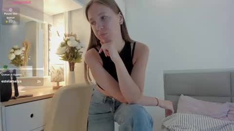 Nicole  online show from September 30, 5:35 am