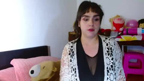 Collette online show from May 14, 2:45 pm