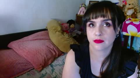 Collette online show from April 28, 4:49 am