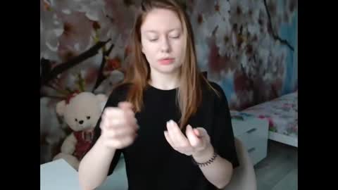 Snapshot of connie_daw chatting on December 10, 5:39 am Connie Daw online show from December 10, 5:39 am