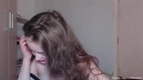 Snapshot of coolamber chatting on March 7, 12:48 am Amber online show from March 7, 12:48 am
