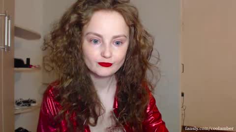 Snapshot of coolamber chatting on February 3, 2:36 am Amber online show from February 3, 2:36 am
