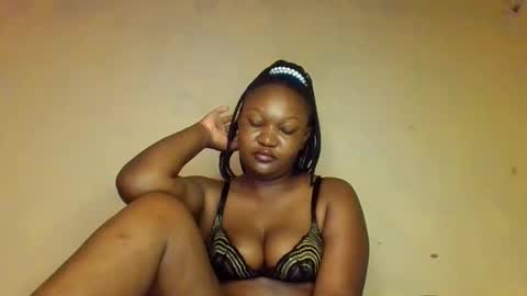 coolgirl001 online show from March 16, 11:14 am