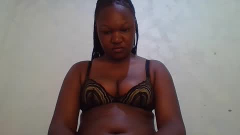 coolgirl001 online show from March 17, 11:58 am