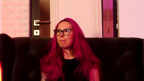 Ginger The Cringer online show from May 14, 3:07 pm